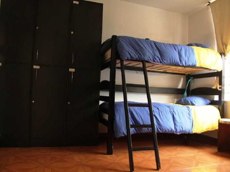 Hostal La Pinta Bogota Ngoại thất bức ảnh