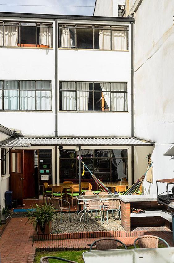 Hostal La Pinta Bogota Ngoại thất bức ảnh