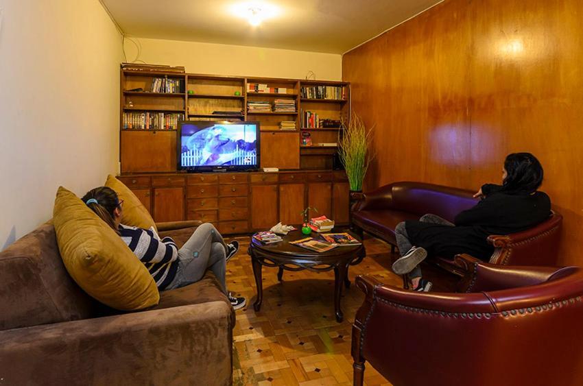 Hostal La Pinta Bogota Ngoại thất bức ảnh